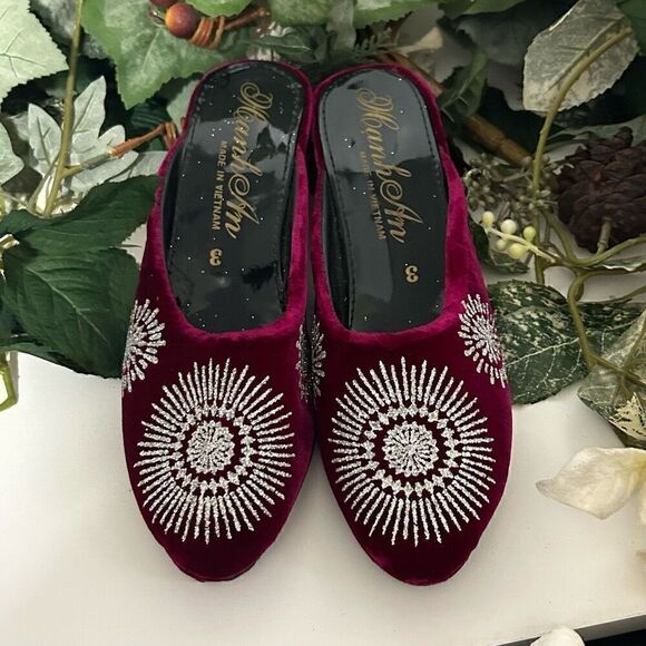 Hanh An Mule Slippers Womens Size 3 Burgundy Glittered Velvet Wedge Heel Slip-on - Picture 5 of 9